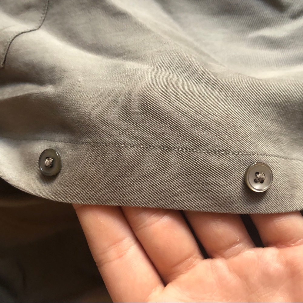Aritzia button down - Picture 3 of 3